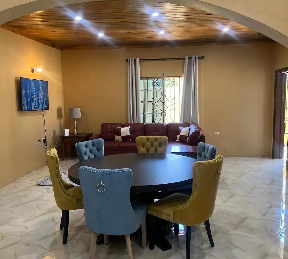 Walk To The Beach Apartment In Negril 2 Bedrooms 2 Bathrooms