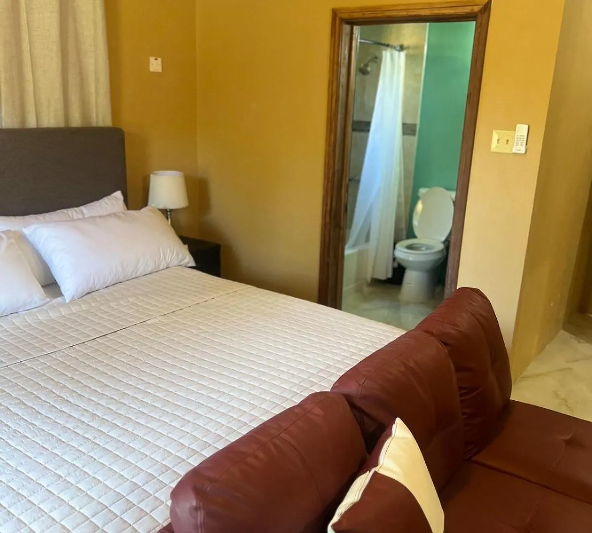 Walk To The Beach Apartment In Negril 2 Bedrooms 2 Bathrooms Jamaica