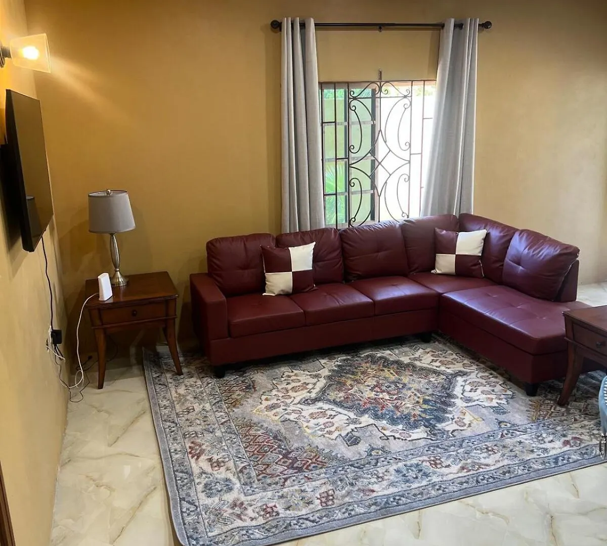 Walk To The Beach Apartment In Negril 2 Bedrooms 2 Bathrooms